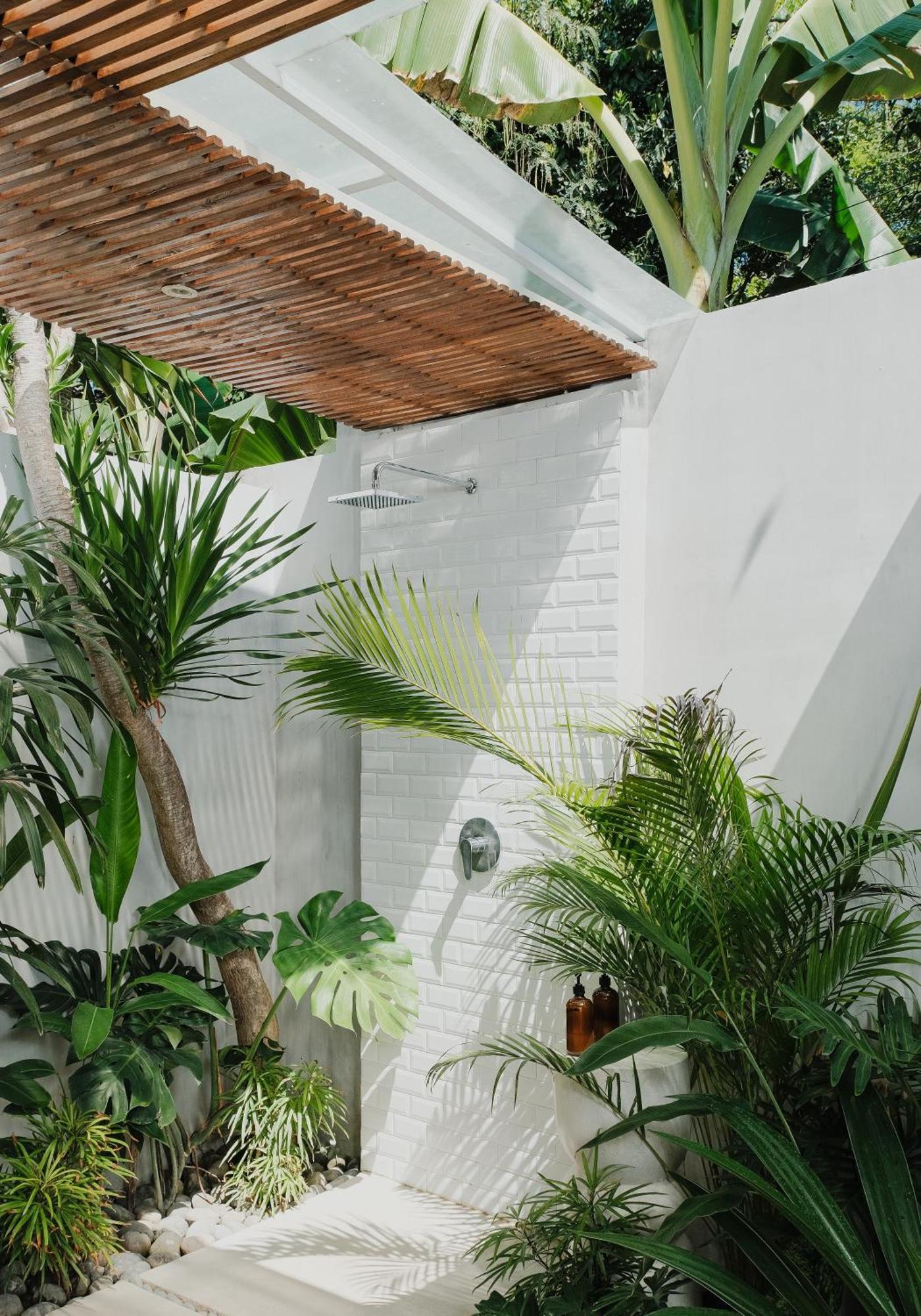 Loop Villas Kuta  エクステリア 写真