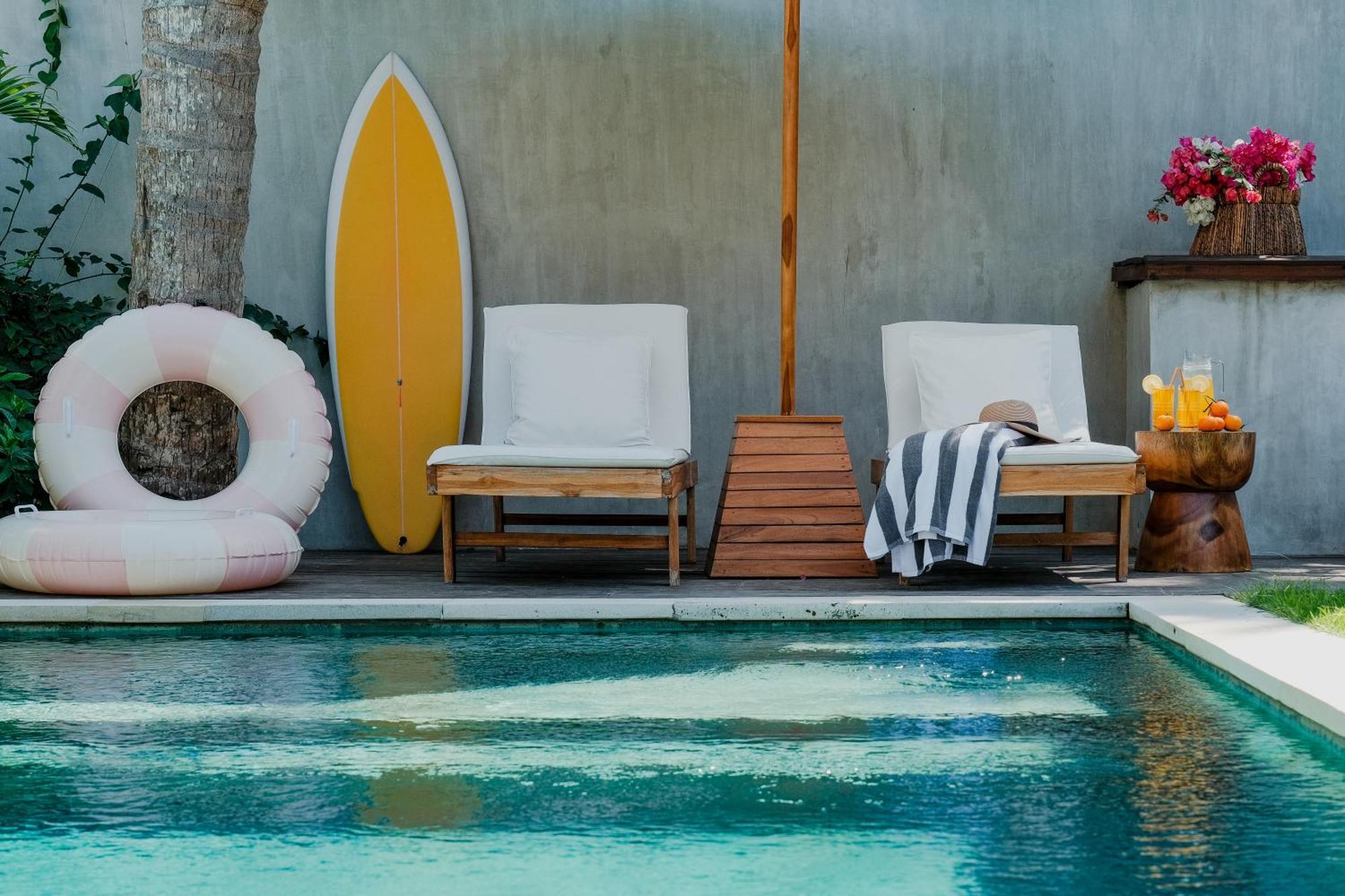 Loop Villas Kuta  エクステリア 写真